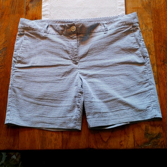 Ann Taylor Pin Stripe Shorts - Picture 1 of 5